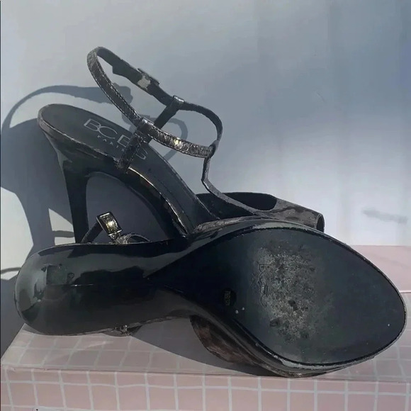 BCBG Silver Metallic Sandals - Picture 6 of 8